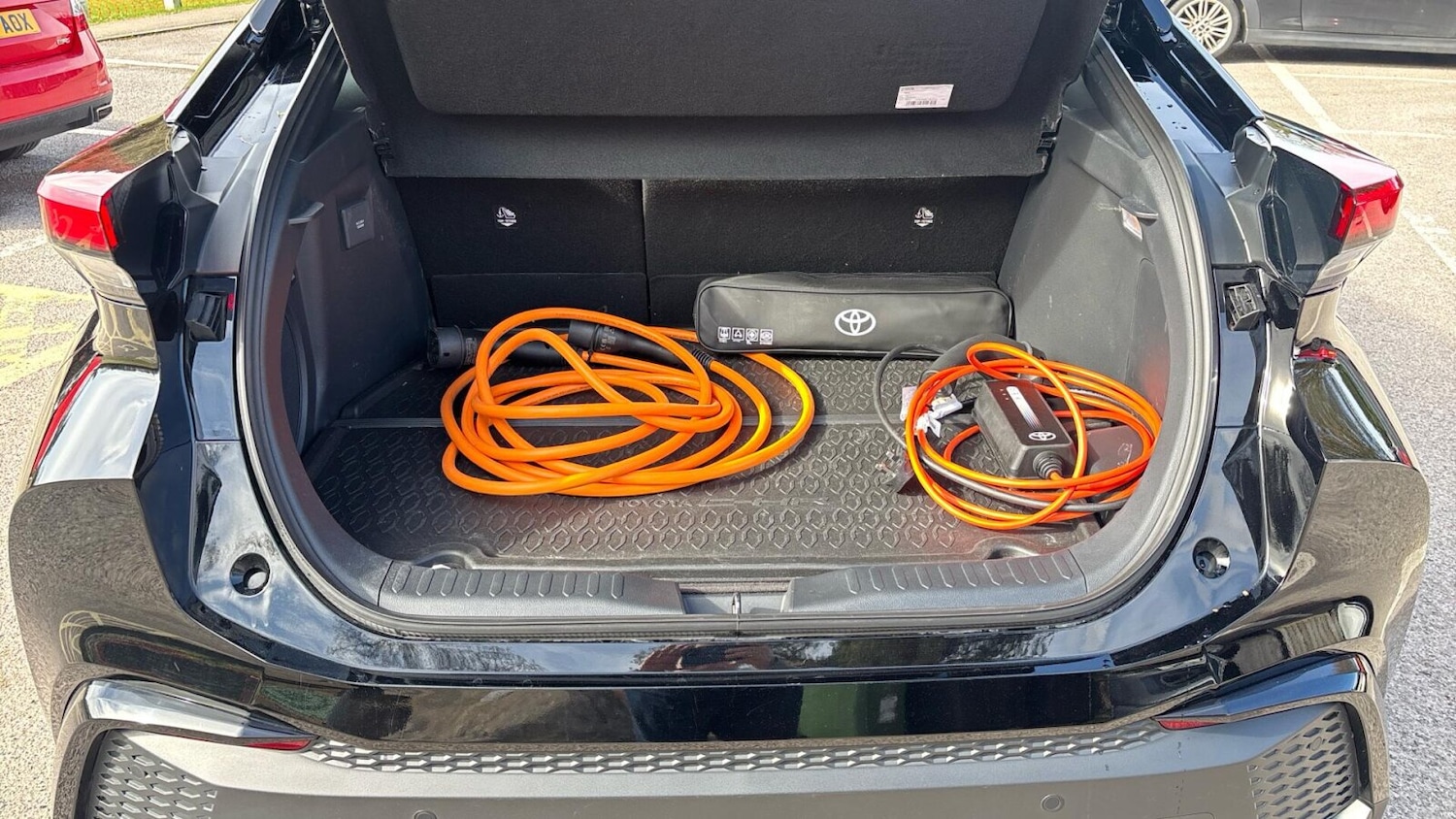 Used Toyota C-HR 2025 for sale - 77834176: Photo 11