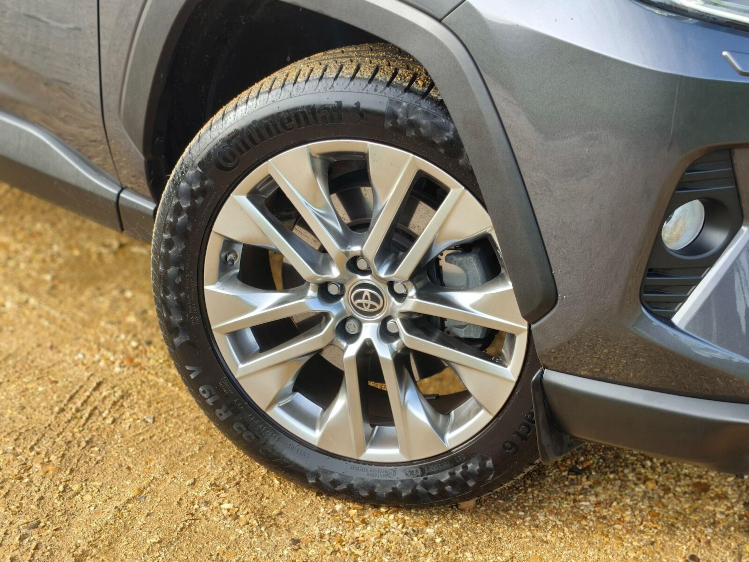 Used Toyota RAV4 2021 for sale - 76681028: Photo 9