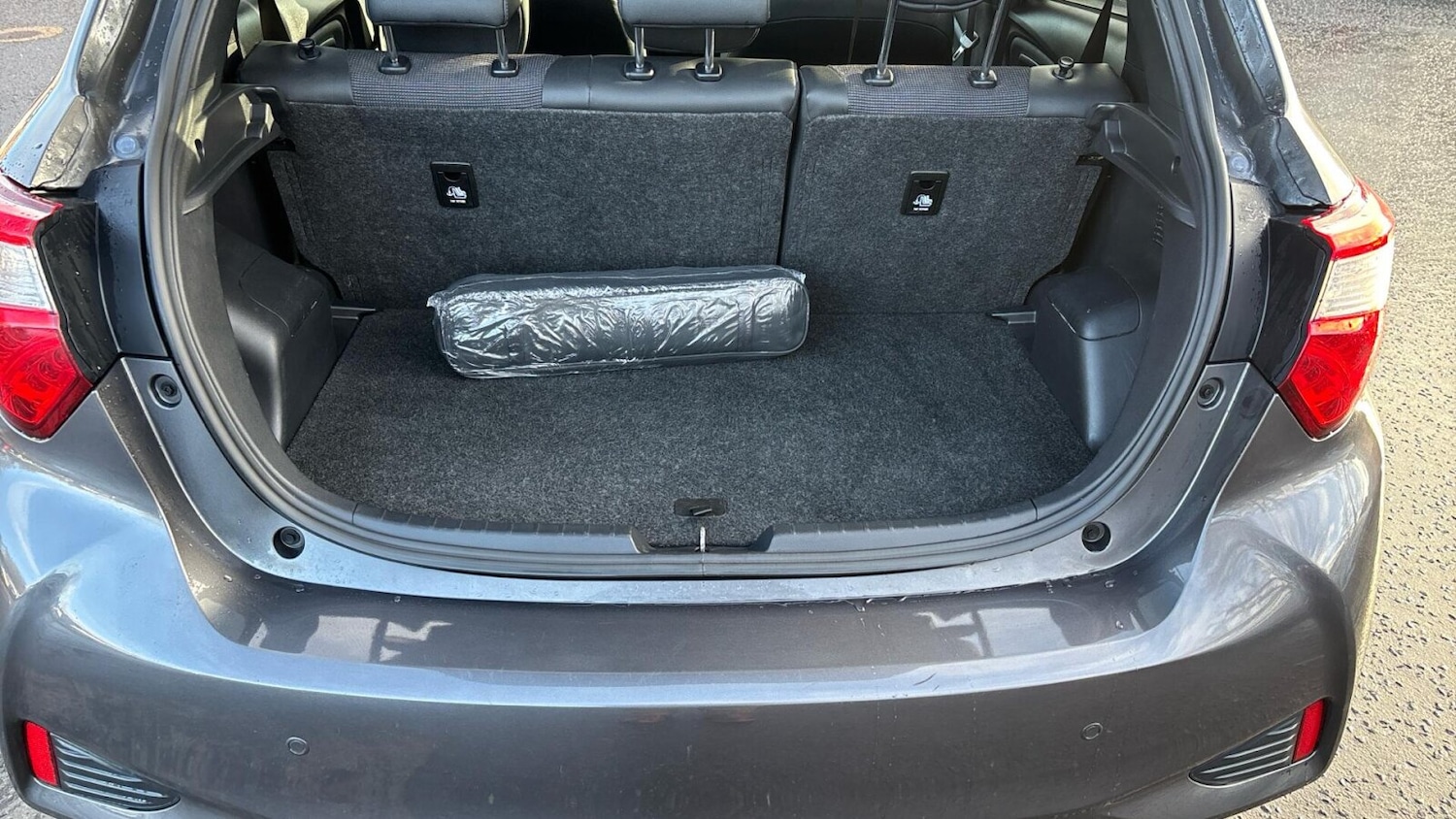 Used Toyota Yaris 2017 for sale - 77357465: Photo 14