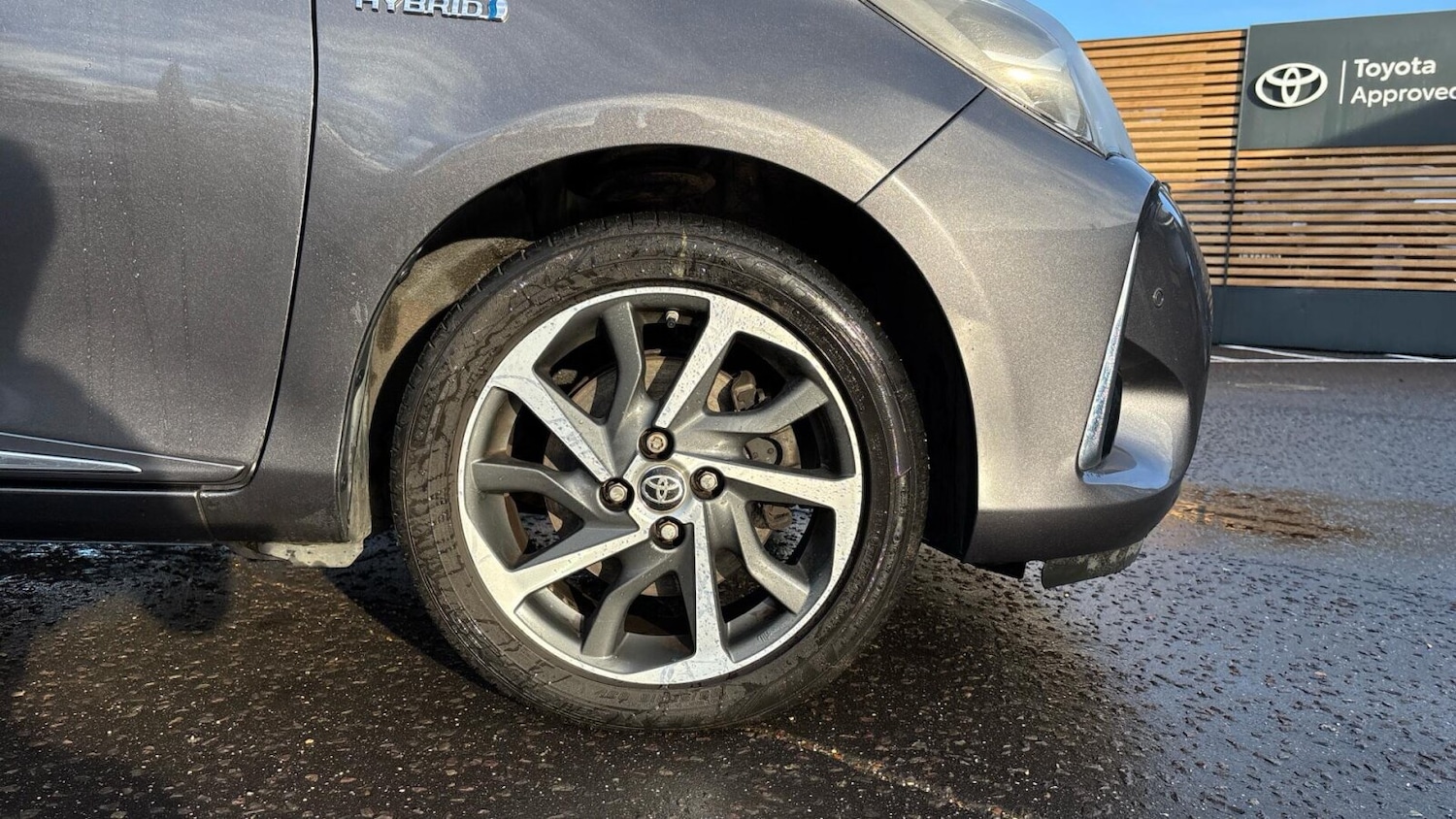 Used Toyota Yaris 2017 for sale - 77357465: Photo 18