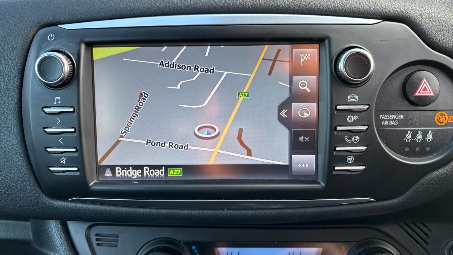 Used Toyota Yaris 2017 for sale - 77357465: Photo 21