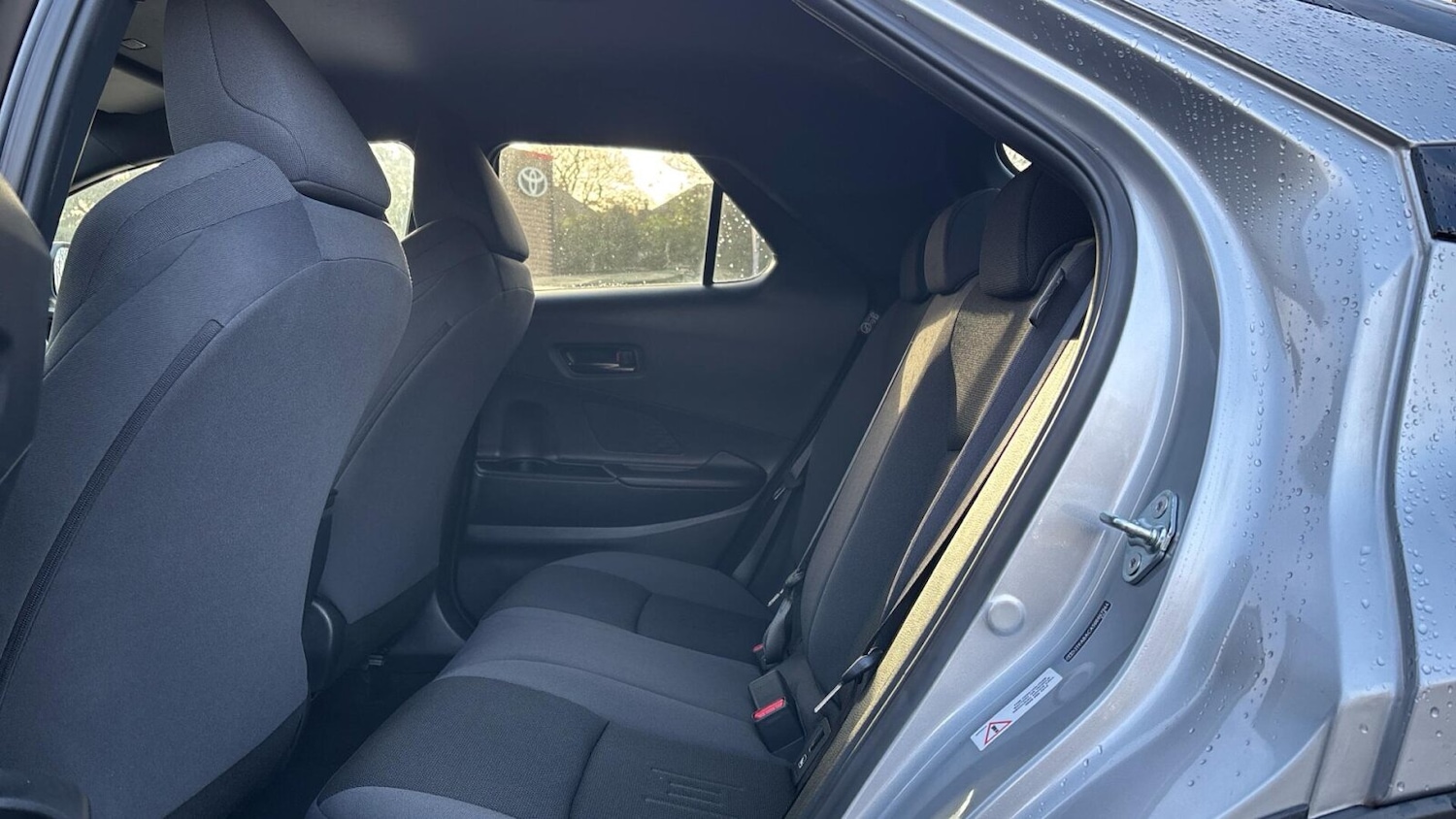 Used Toyota C-HR 2024 for sale - 77013340: Photo 13