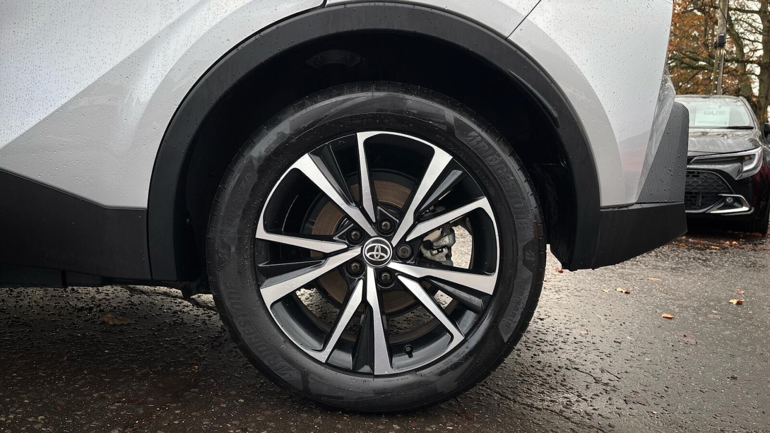 Used Toyota C-HR 2024 for sale - 77013340: Photo 18