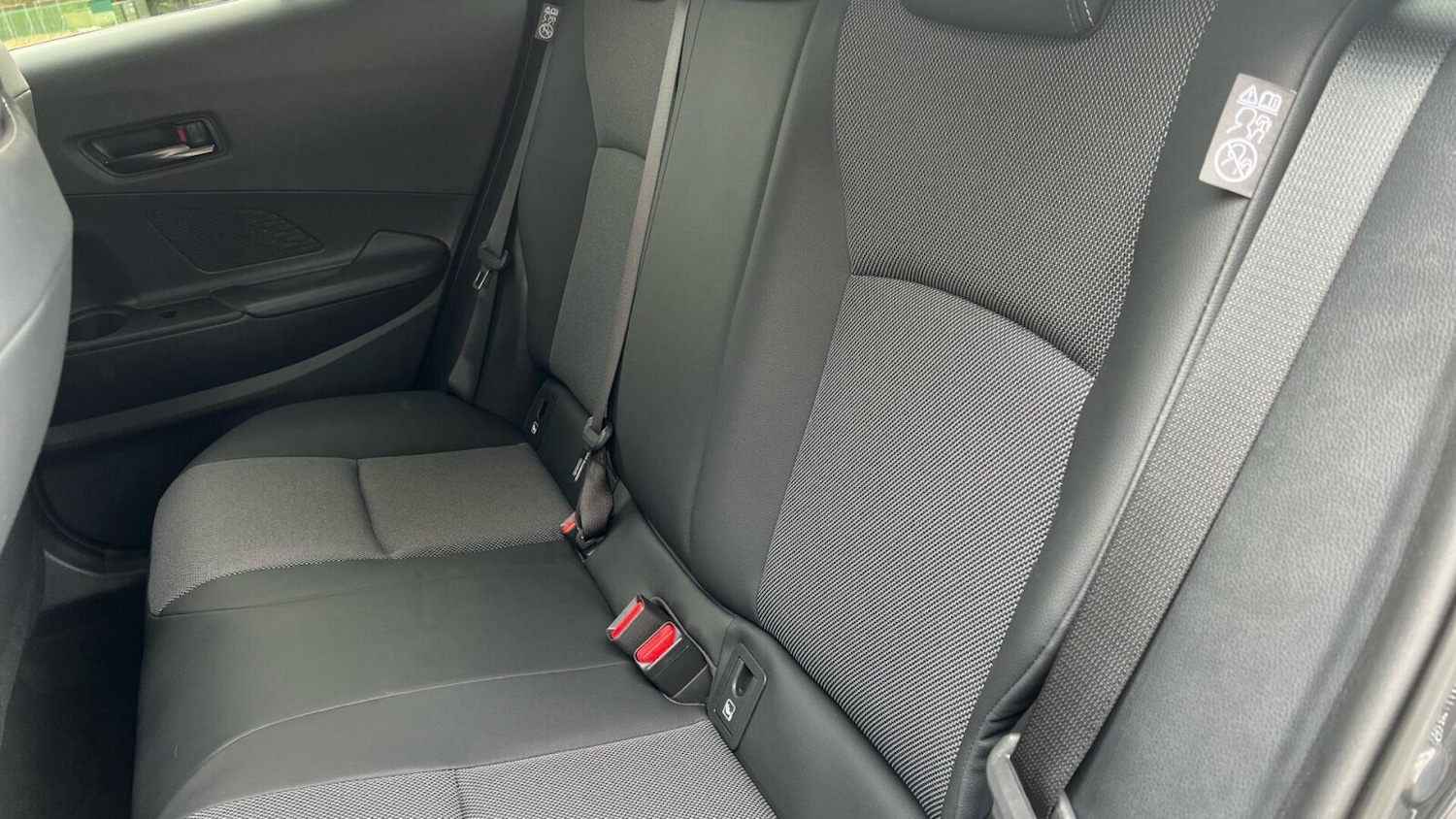 Used Toyota C-HR 2025 for sale - 78140355: Photo 15