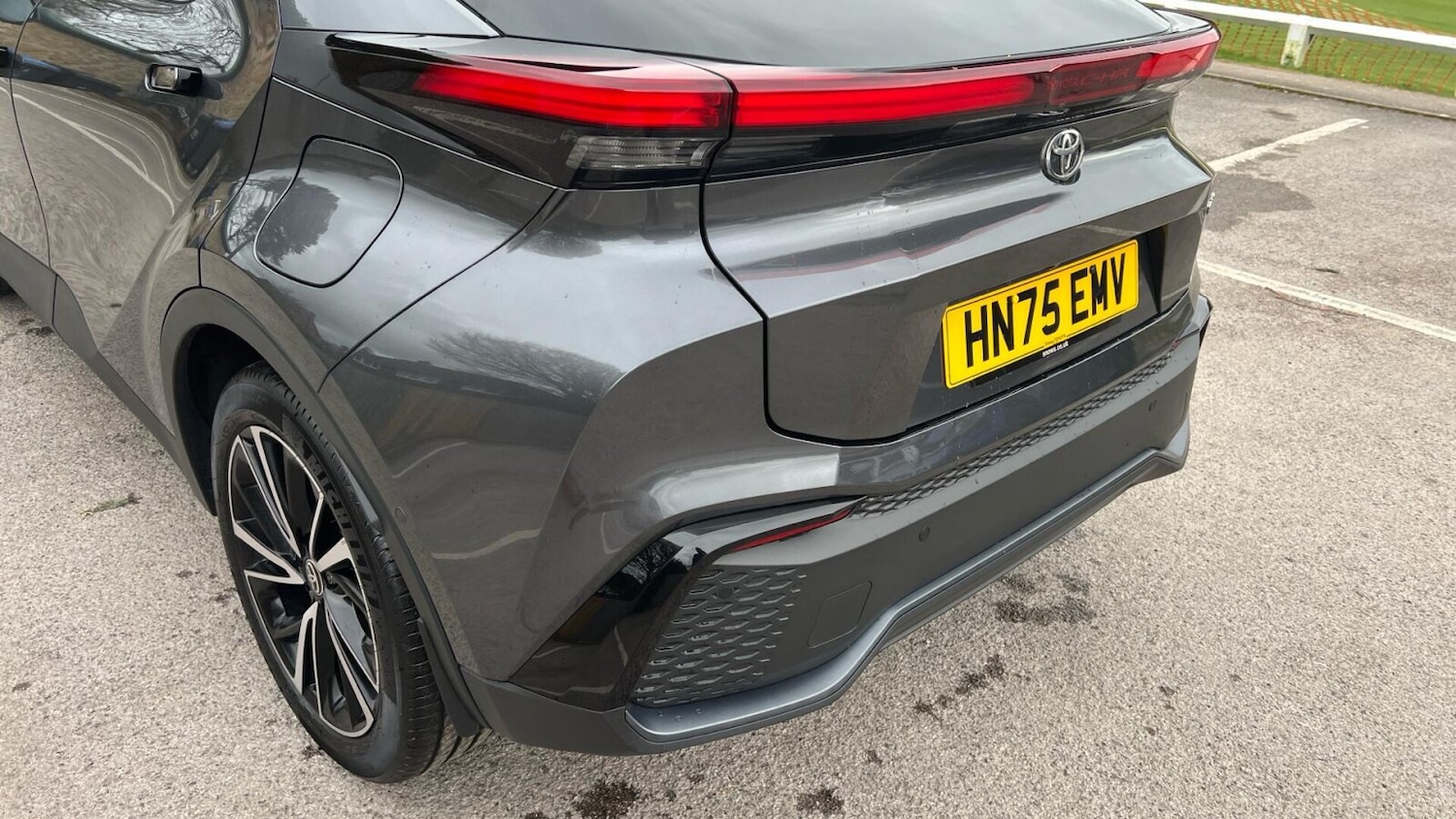 Used Toyota C-HR 2025 for sale - 78140355: Photo 24