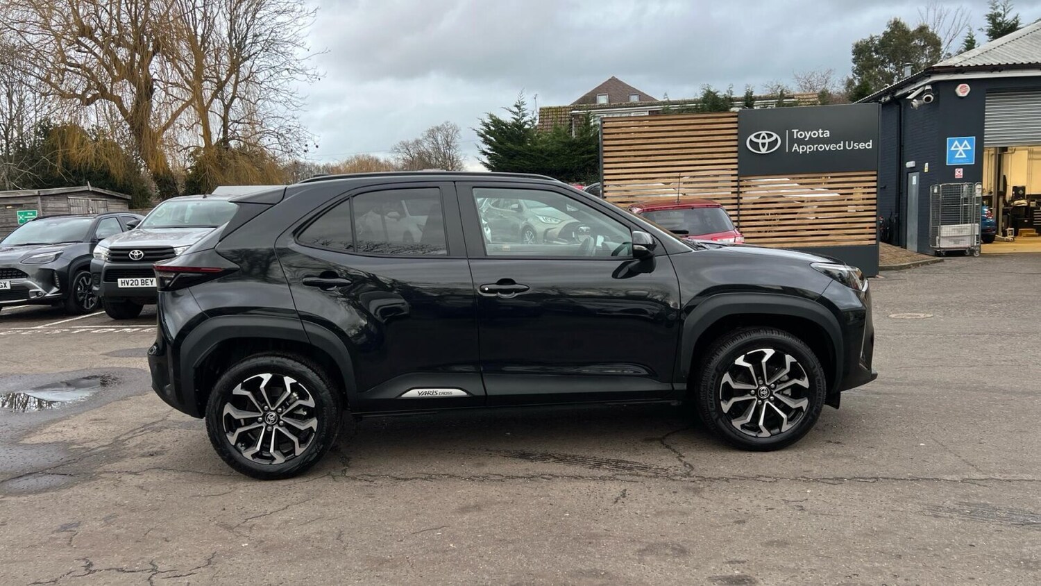 Used Toyota Yaris Cross 2025 for sale - 77910917: Photo 18