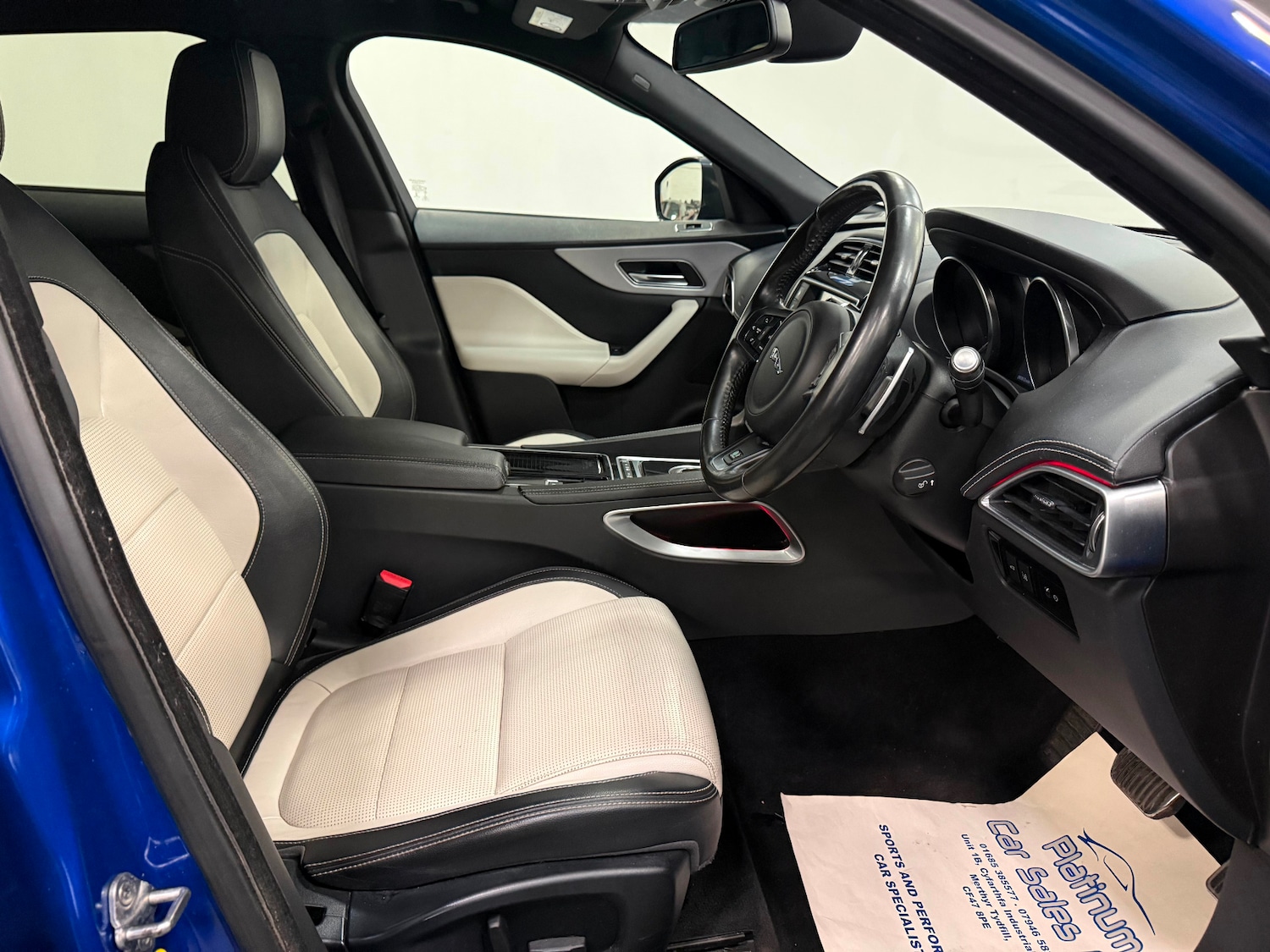 Used Jaguar F-Pace 2018 for sale - 77954489: Photo 11