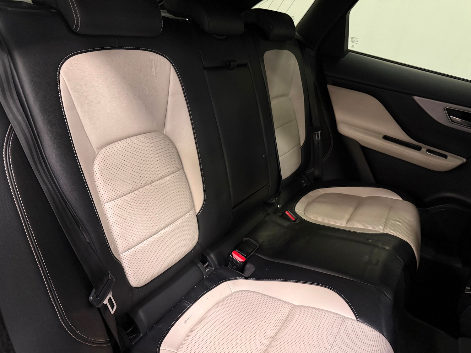 Used Jaguar F-Pace 2018 for sale - 77954489: Photo 13