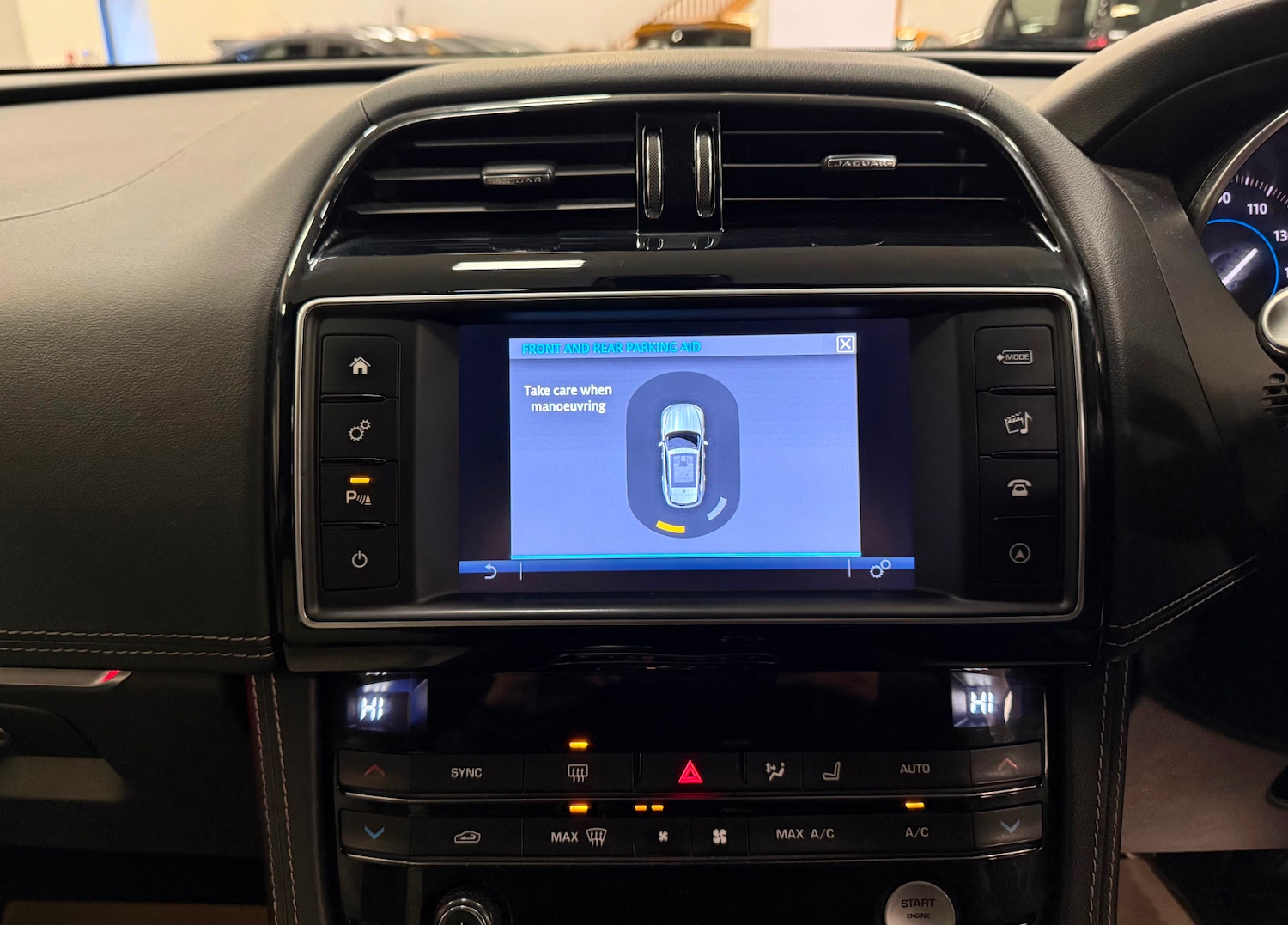 Used Jaguar F-Pace 2018 for sale - 77954489: Photo 16