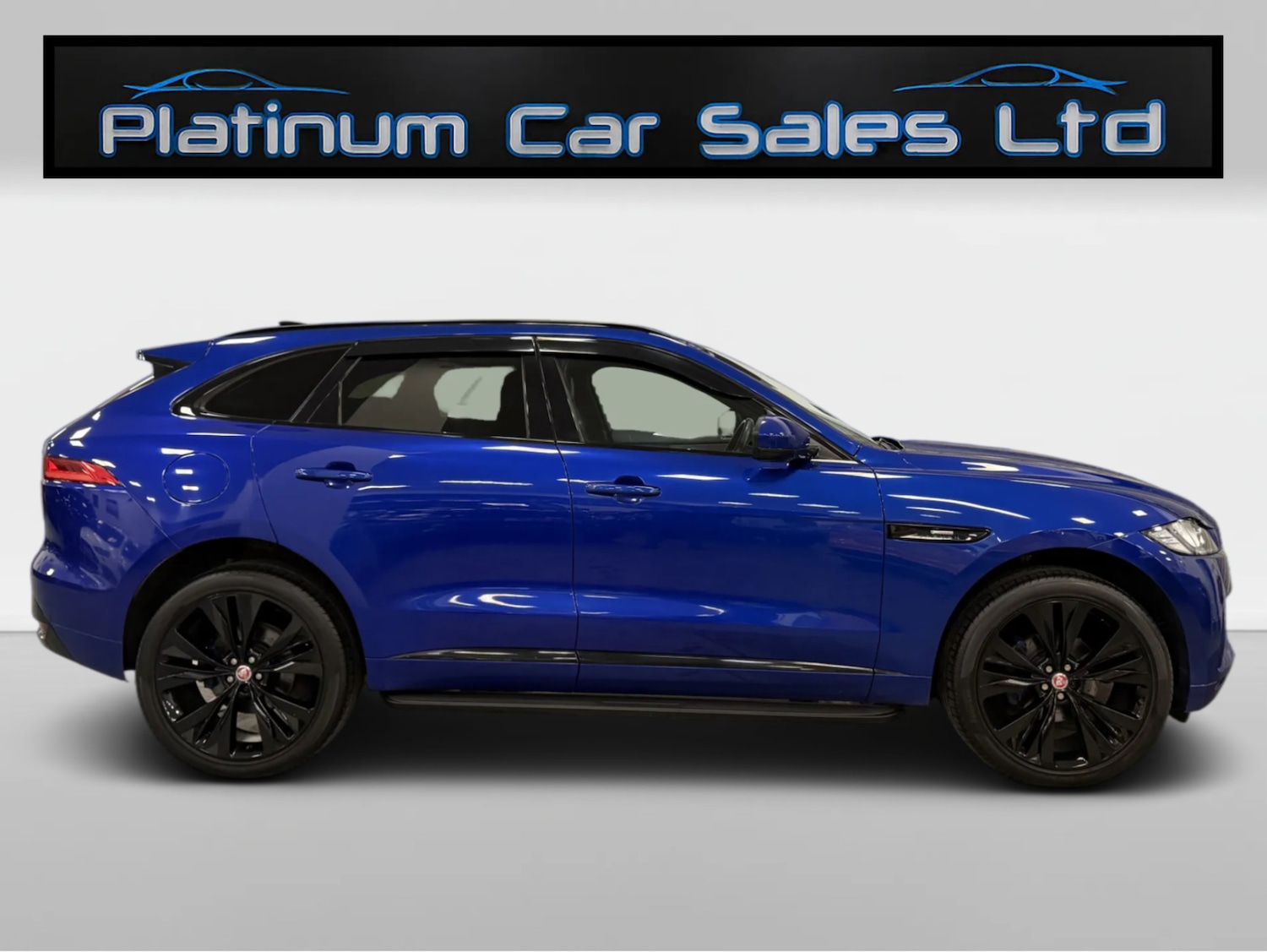 Used Jaguar F-Pace 2018 for sale - 77954489: Photo 4
