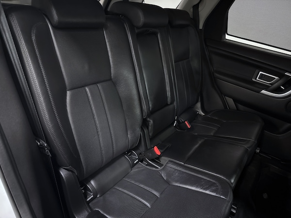 Used Land Rover Discovery Sport 2017 for sale - 75215236: Photo 13