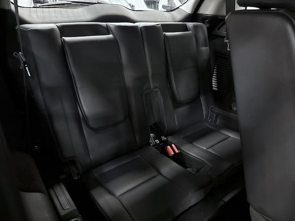 Used Land Rover Discovery Sport 2017 for sale - 75215236: Photo 14