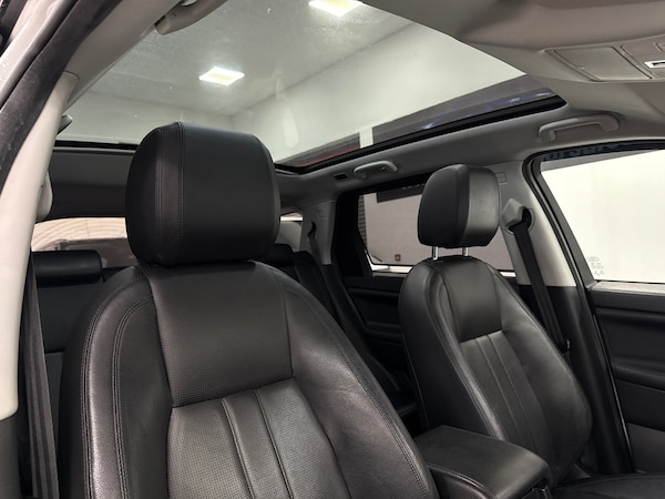 Used Land Rover Discovery Sport 2017 for sale - 75215236: Photo 19