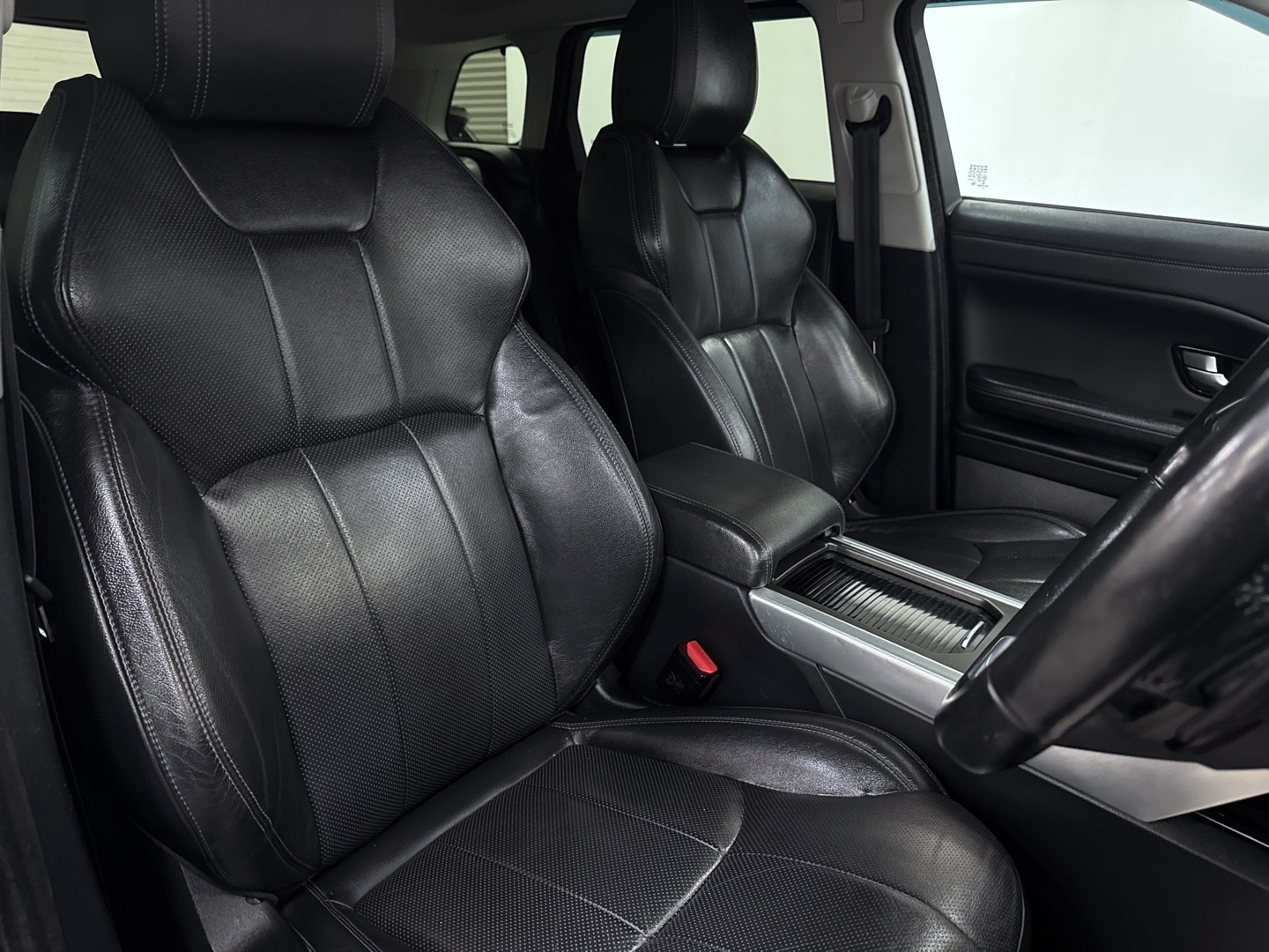 Used Land Rover Range Rover Evoque 2016 for sale - 76407773: Photo 13