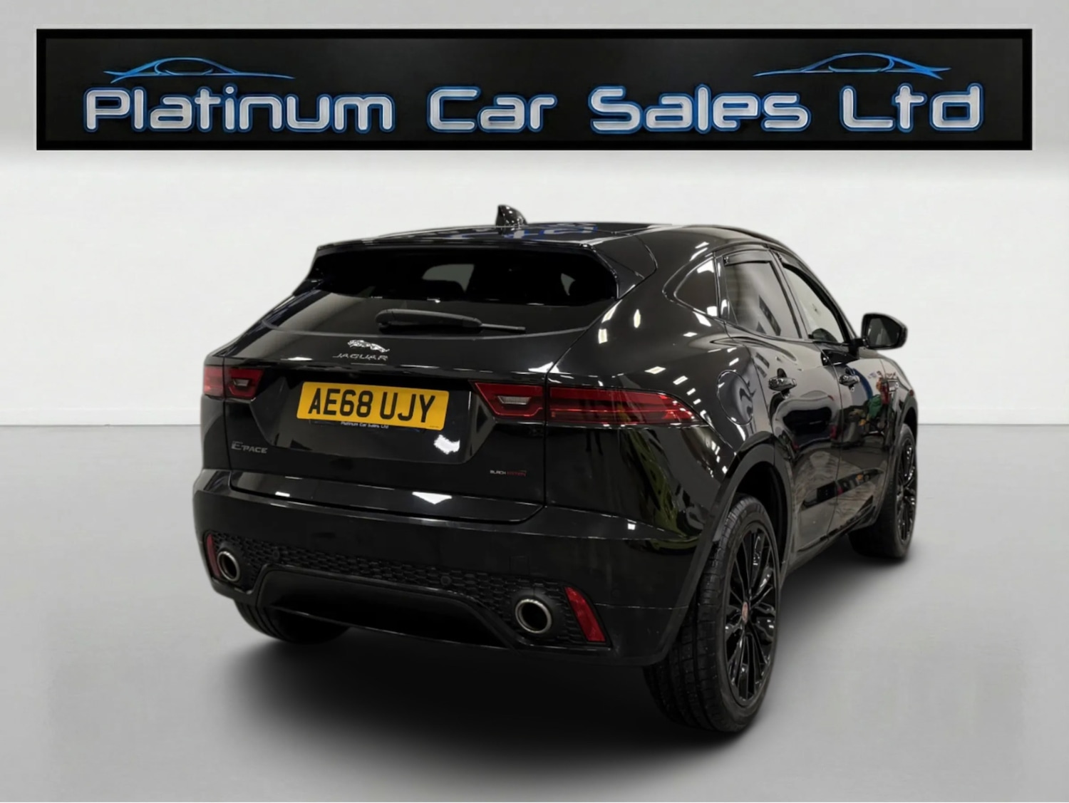 Used Jaguar E-Pace 2018 for sale - 77651669: Photo 6