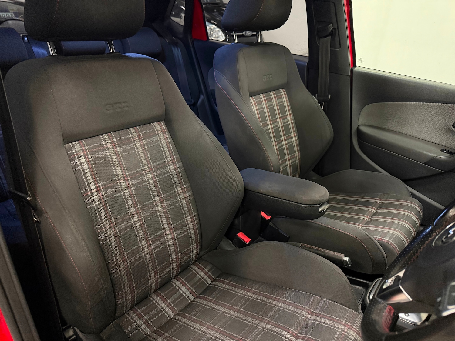 Used Volkswagen Polo 2012 for sale - 77264793: Photo 12