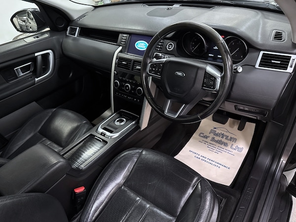 Used Land Rover Discovery Sport 2017 for sale - 75651519: Photo 11
