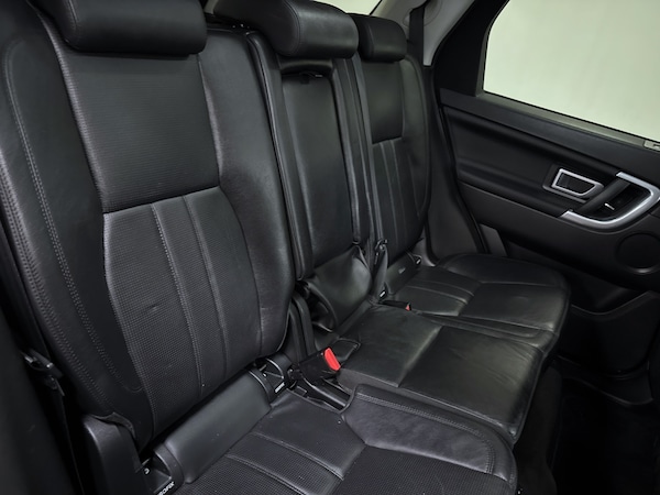 Used Land Rover Discovery Sport 2017 for sale - 75651519: Photo 14