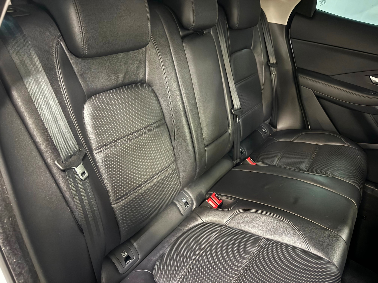 Used Jaguar E-Pace 2019 for sale - 77651673: Photo 13