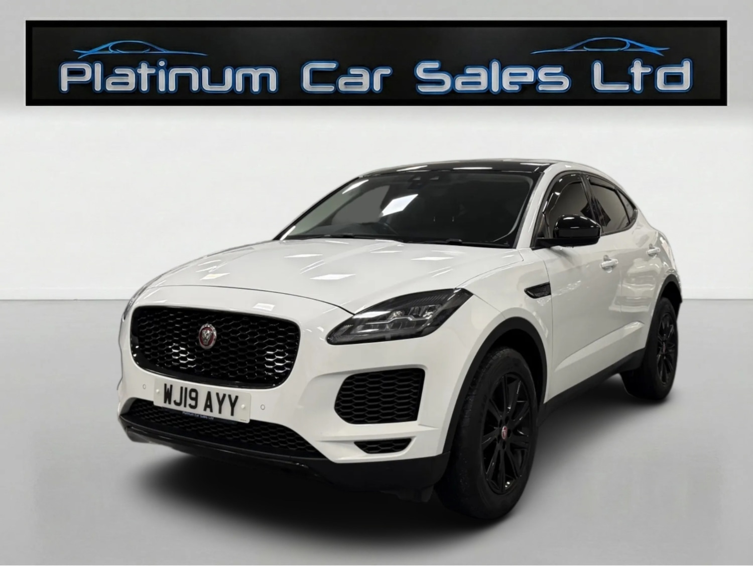 Used Jaguar E-Pace 2019 for sale - 77651673: Photo 3