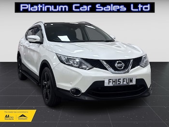 Used Nissan Qashqai 2015 for sale - 75779759: Photo 2