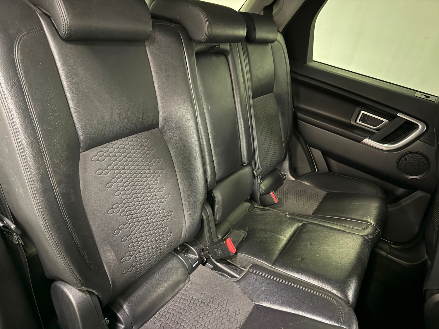 Used Land Rover Discovery Sport 2016 for sale - 78211107: Photo 13