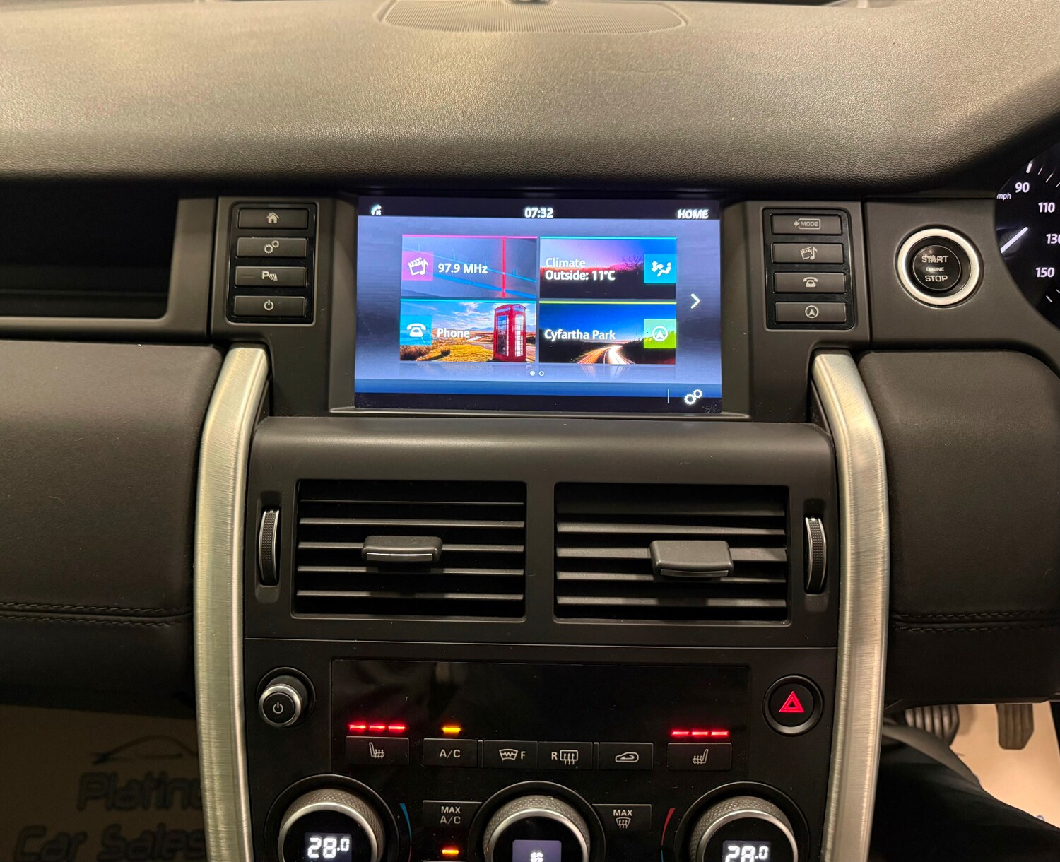 Used Land Rover Discovery Sport 2016 for sale - 78211107: Photo 20