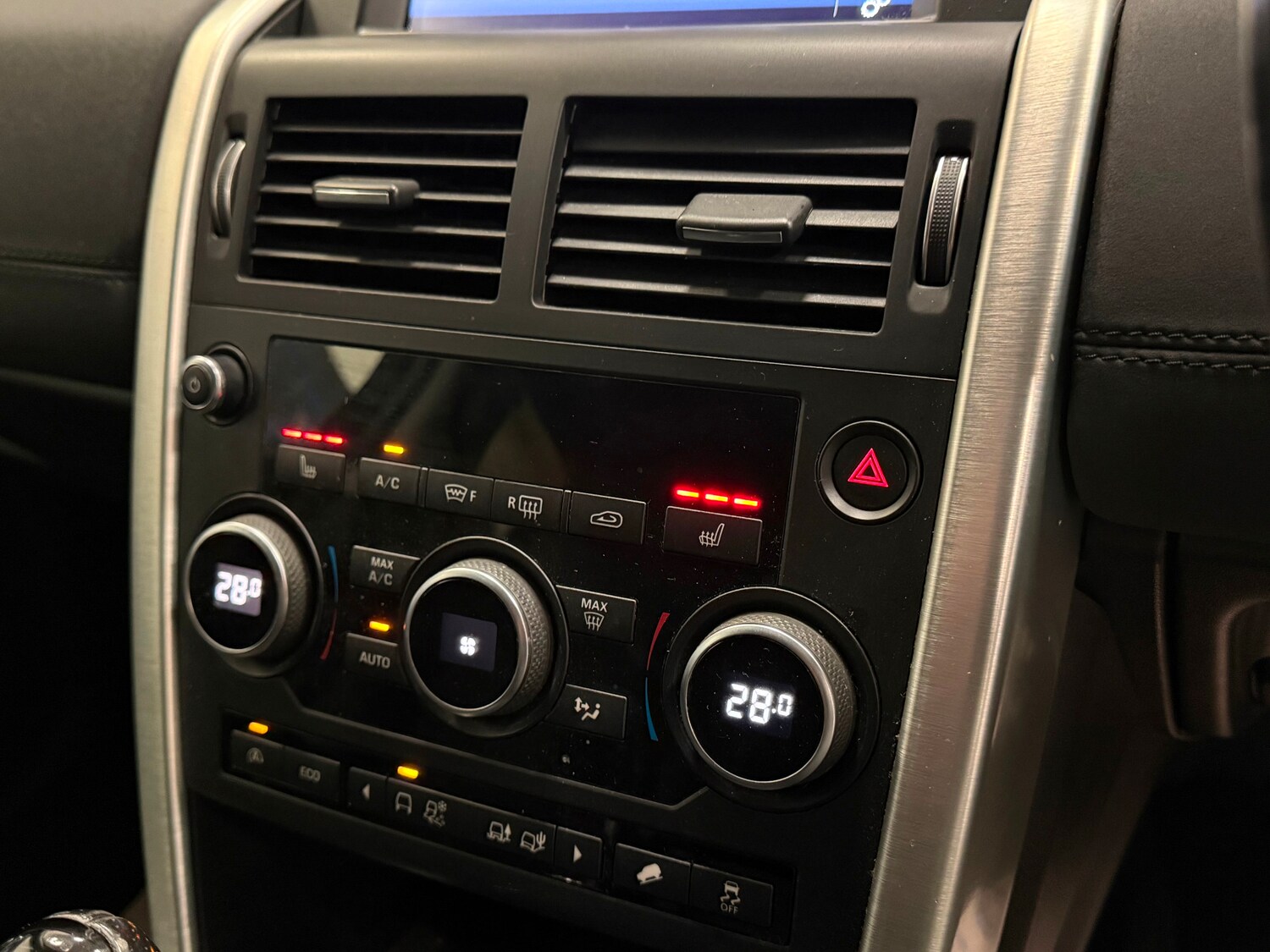 Used Land Rover Discovery Sport 2016 for sale - 78211107: Photo 23