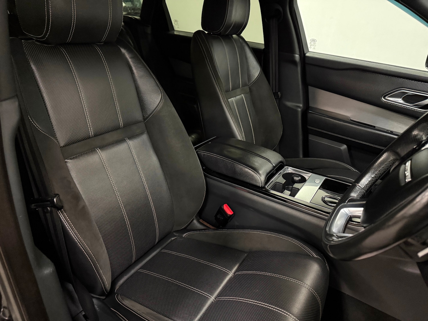 Used Land Rover Range Rover Velar 2018 for sale - 77618340: Photo 12