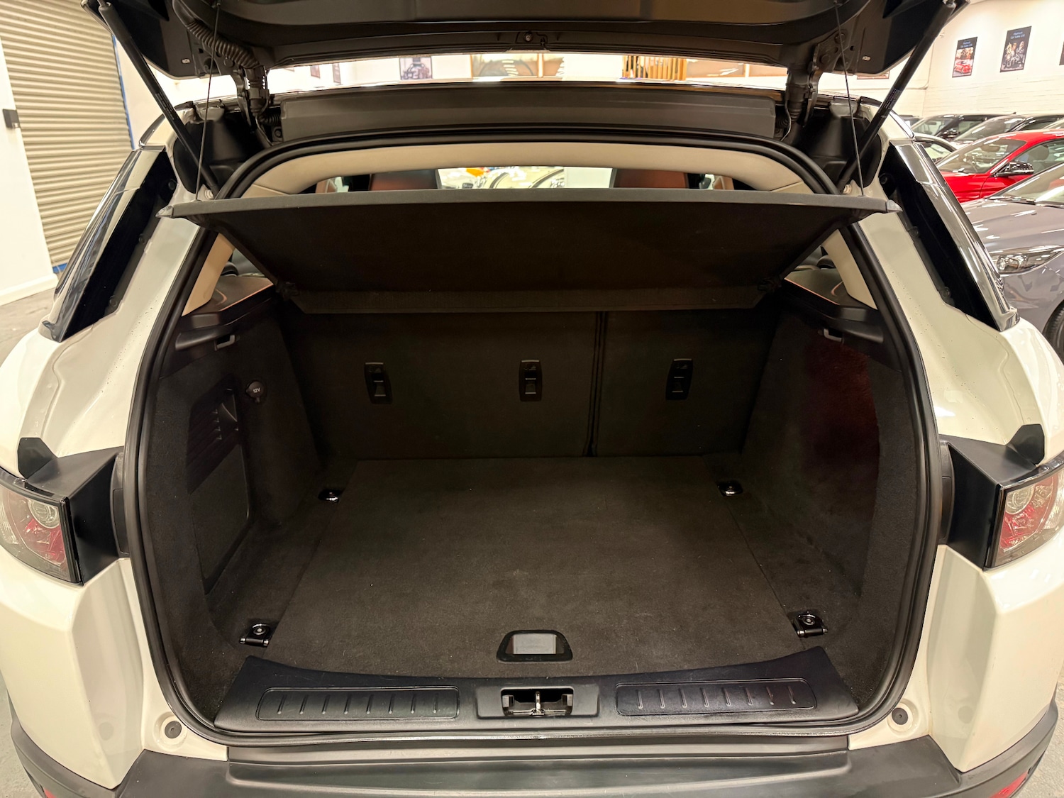 Used Land Rover Discovery Sport 2016 for sale - 77039220: Photo 21