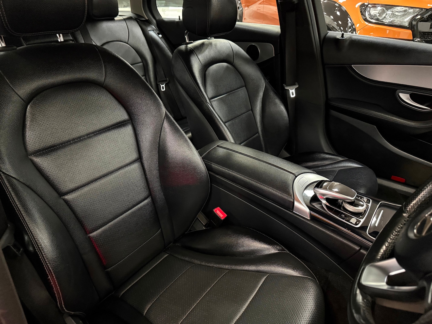 Used Mercedes-Benz C Class 2015 for sale - 76845990: Photo 12