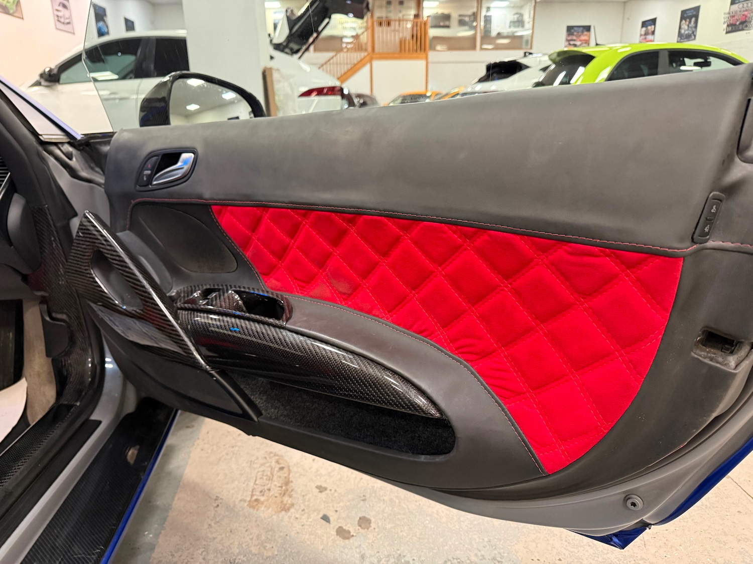 Used Audi R8 2007 for sale - 77644139: Photo 16