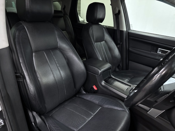 Used Land Rover Discovery Sport 2016 for sale - 75656380: Photo 12