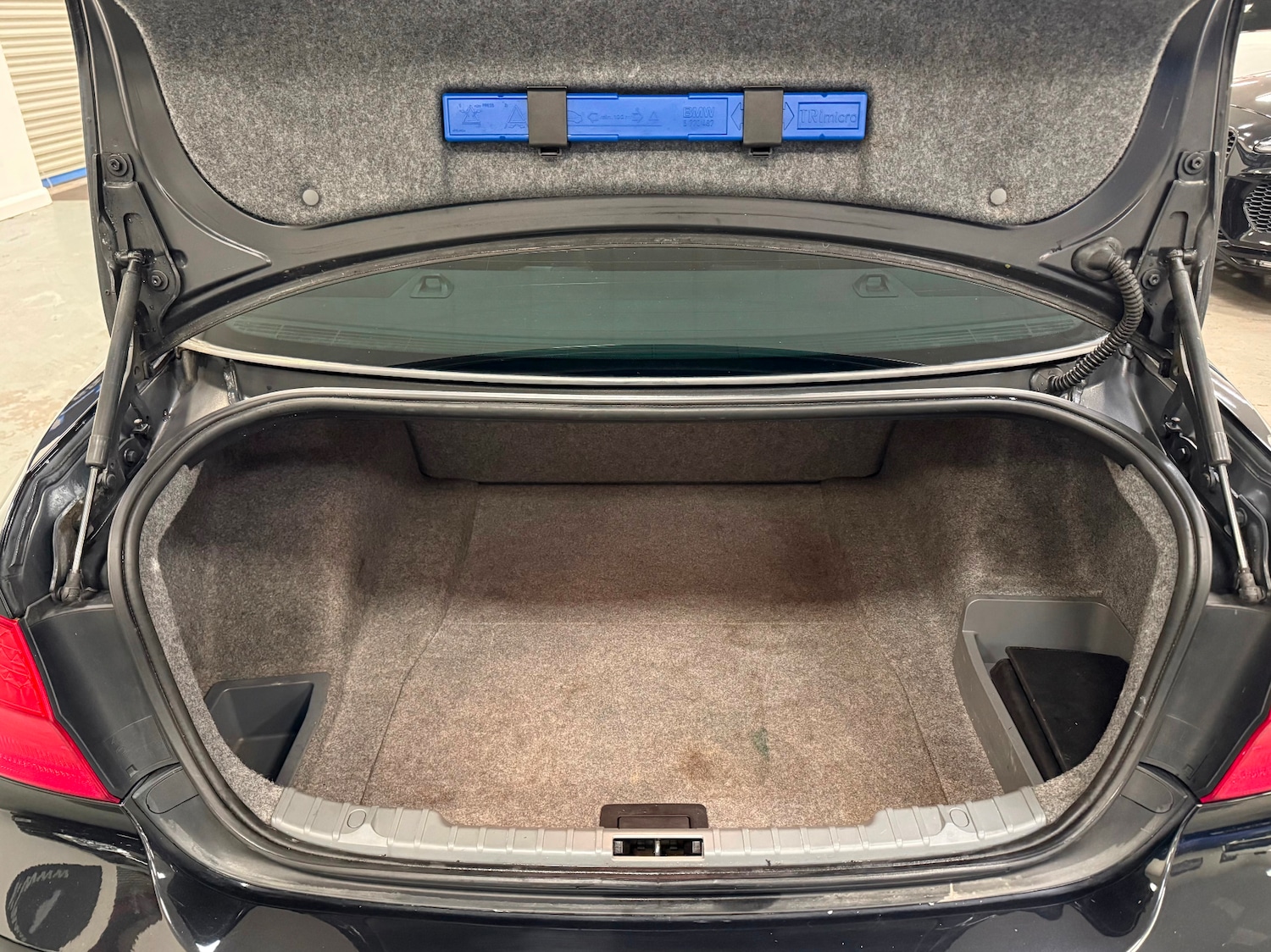 Used BMW 3 Series 2011 for sale - 77669431: Photo 17