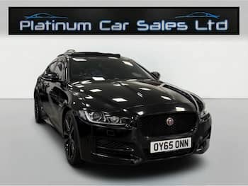Used Jaguar XE 2015 for sale - 79676537: Photo
