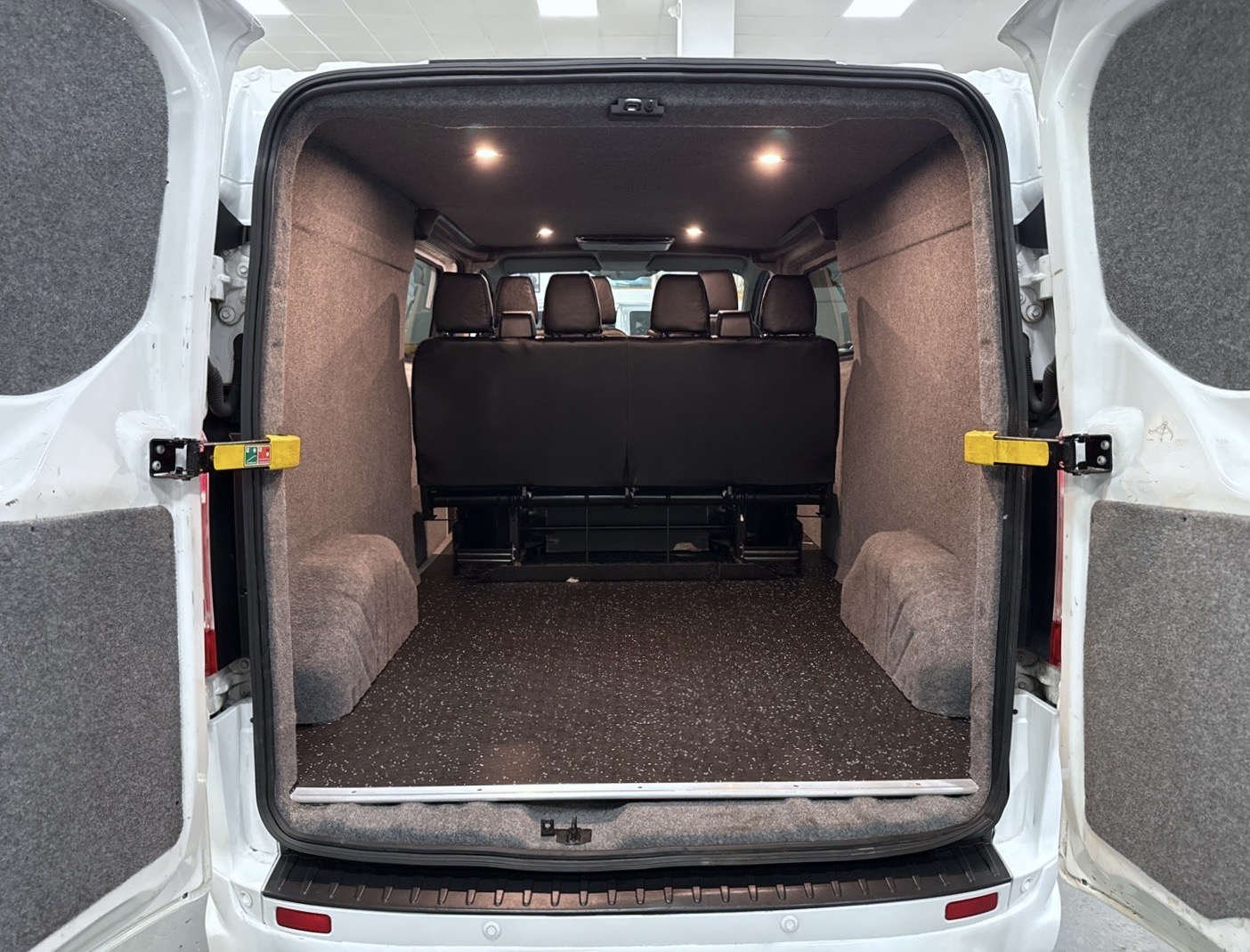 Used Ford Transit Custom 2017 for sale - 75542223: Photo 16