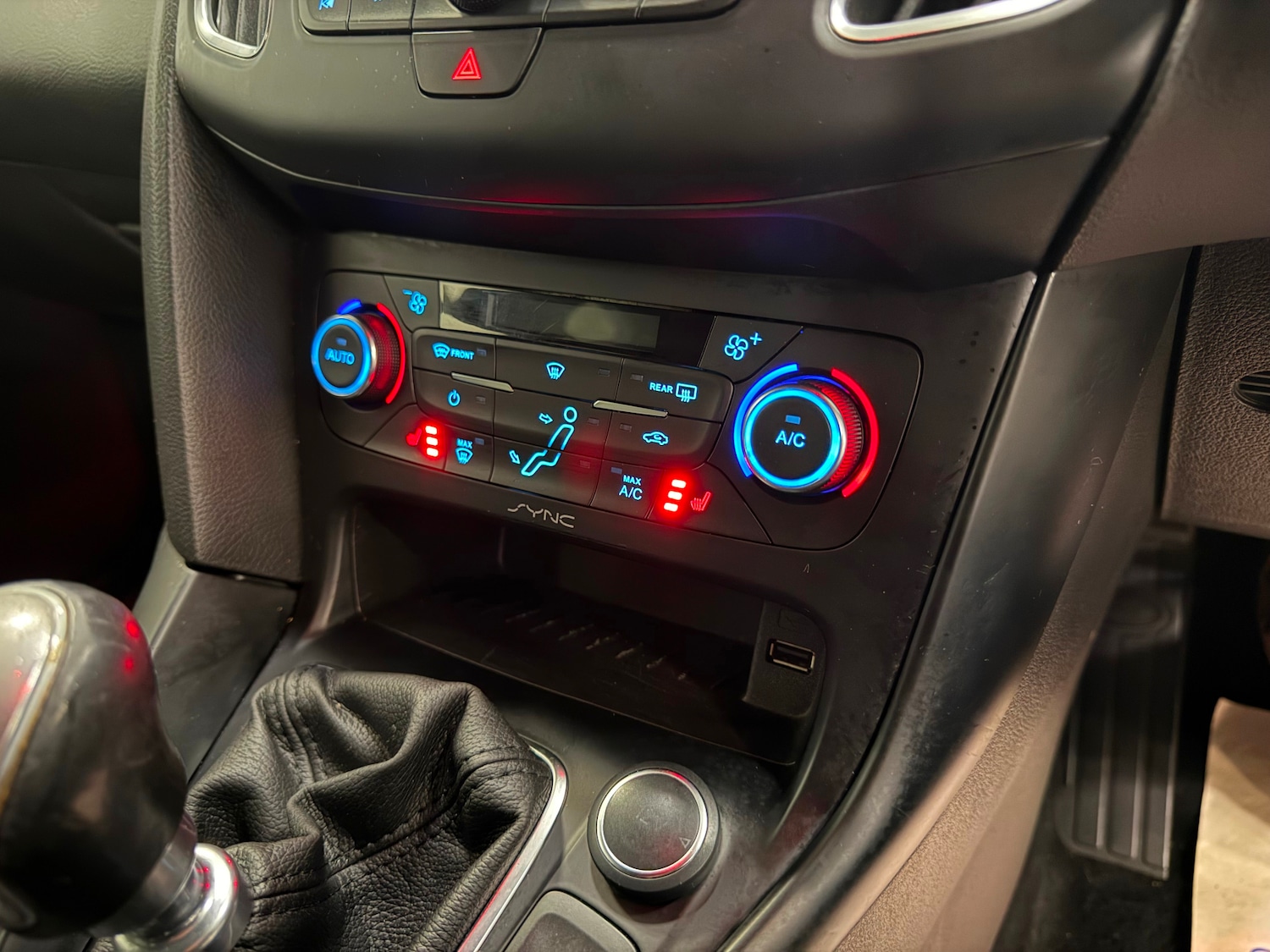 Used Ford Focus 2015 for sale - 77595828: Photo 18