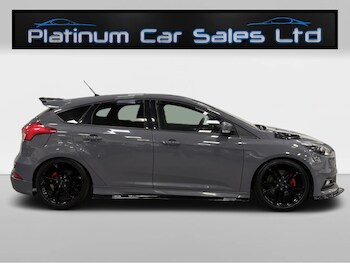 Used Ford Focus 2015 for sale - 77595828: Photo