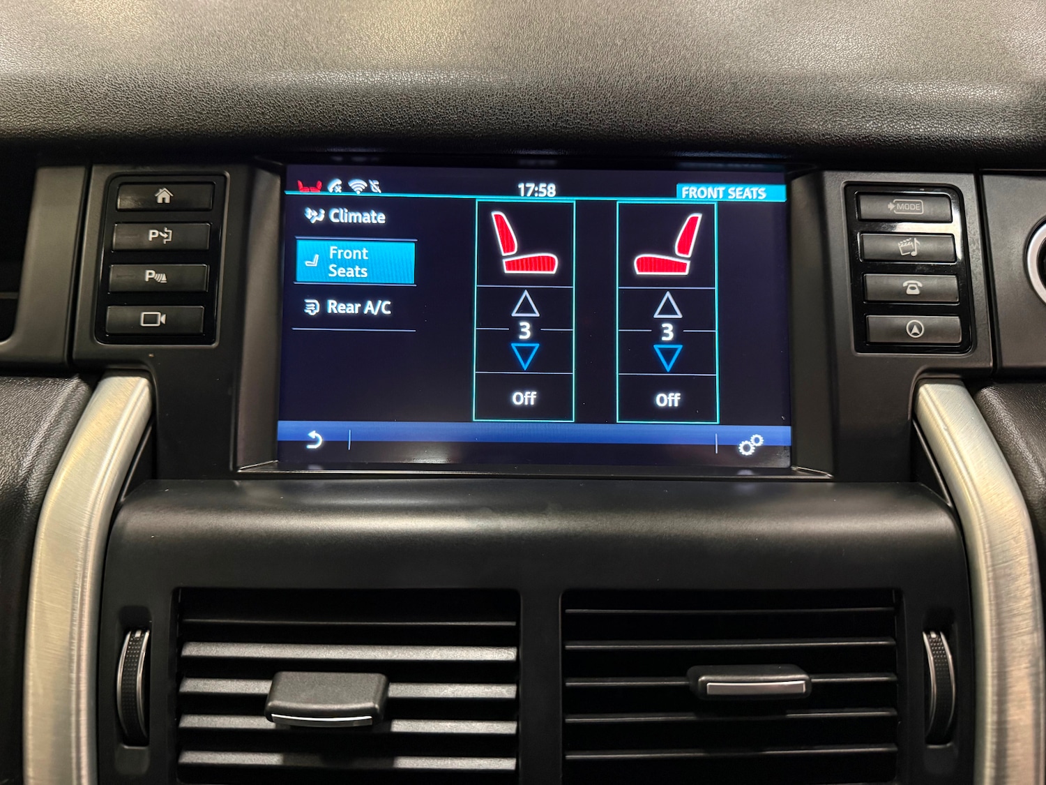 Used Land Rover Discovery Sport 2016 for sale - 77264794: Photo 17