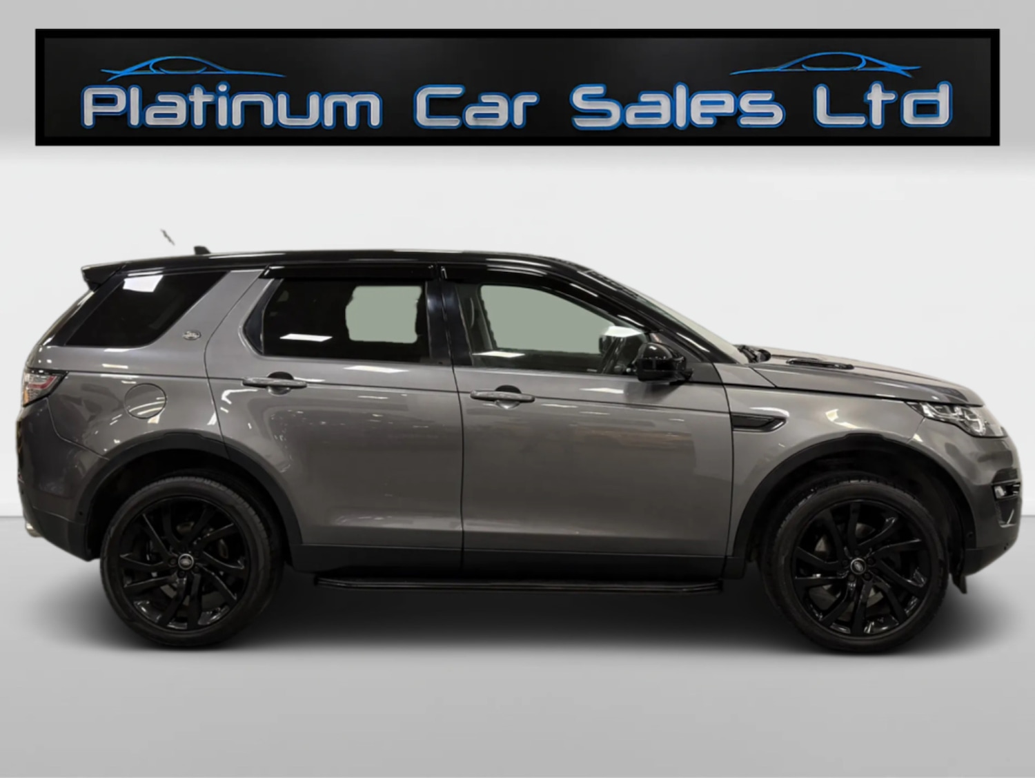 Used Land Rover Discovery Sport 2016 for sale - 77264794: Photo 4