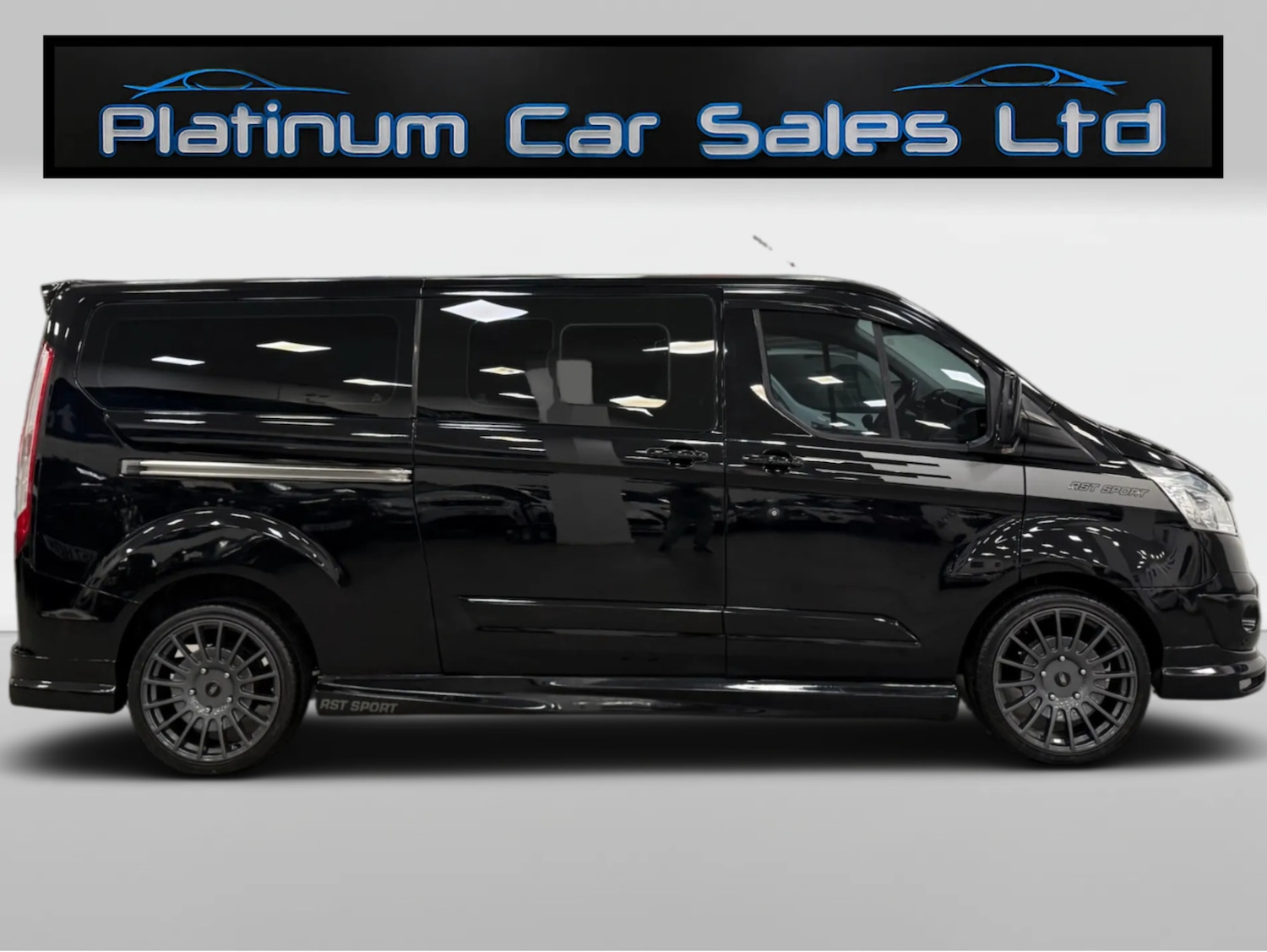 Used Ford Tourneo Custom 2015 for sale - 76763353: Photo 4