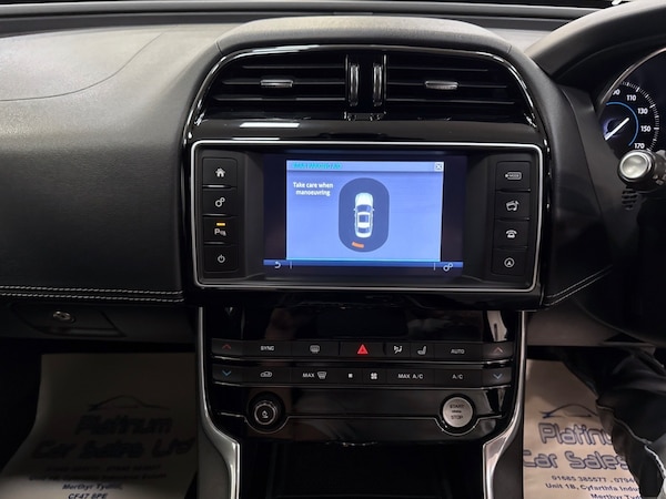 Used Jaguar XE 2016 for sale - 75656379: Photo 17