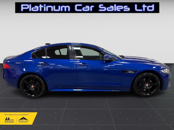 Used Jaguar XE 2016 for sale - 75656379: Photo 5