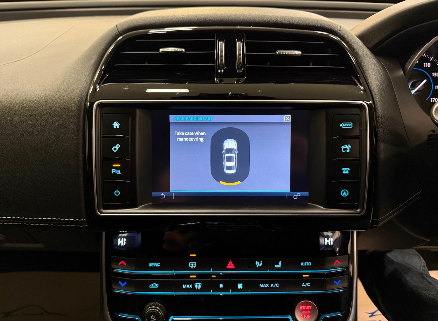 Used Jaguar XE 2016 for sale - 77264795: Photo 16