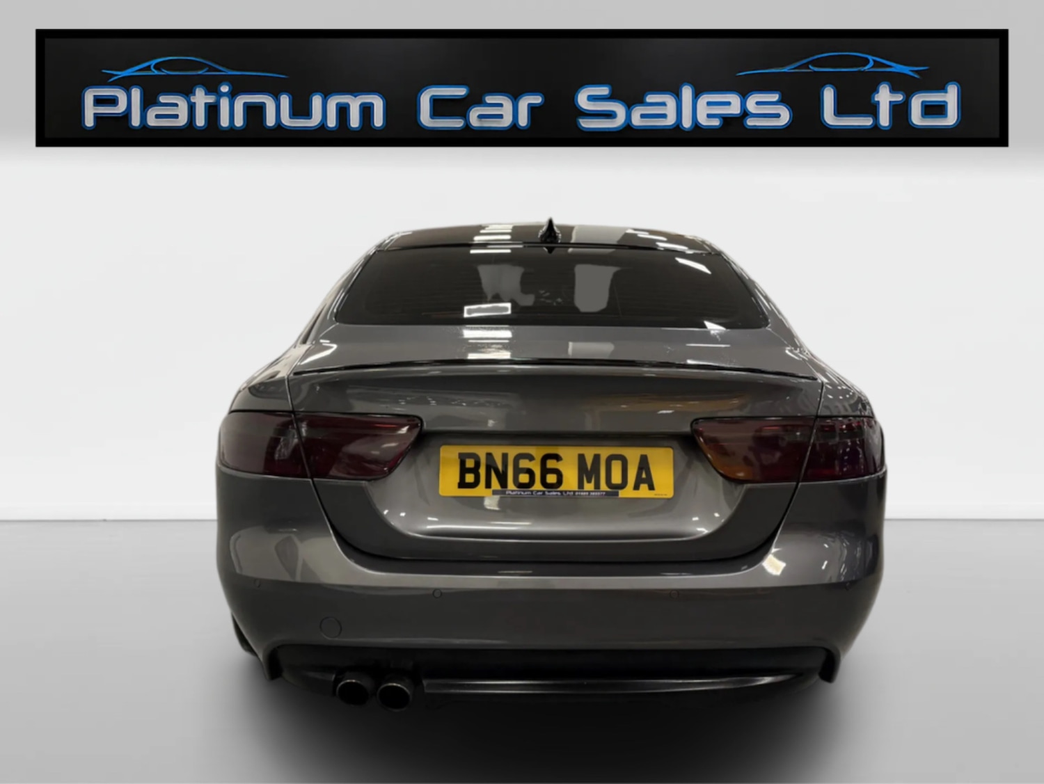 Used Jaguar XE 2016 for sale - 77264795: Photo 8