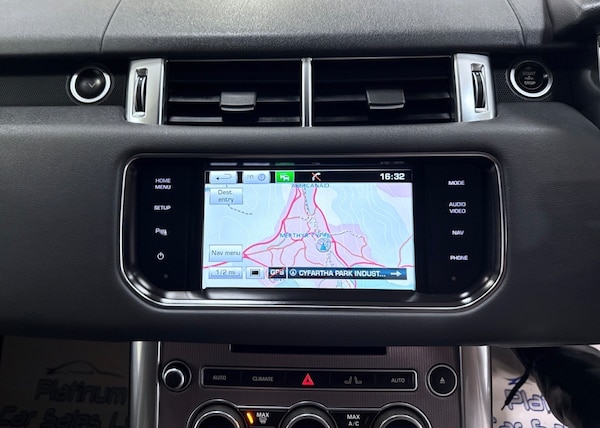 Used Land Rover Range Rover Sport 2015 for sale - 75215366: Photo 18