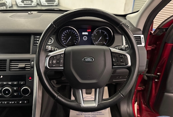 Used Land Rover Discovery Sport 2016 for sale - 75656382: Photo 15