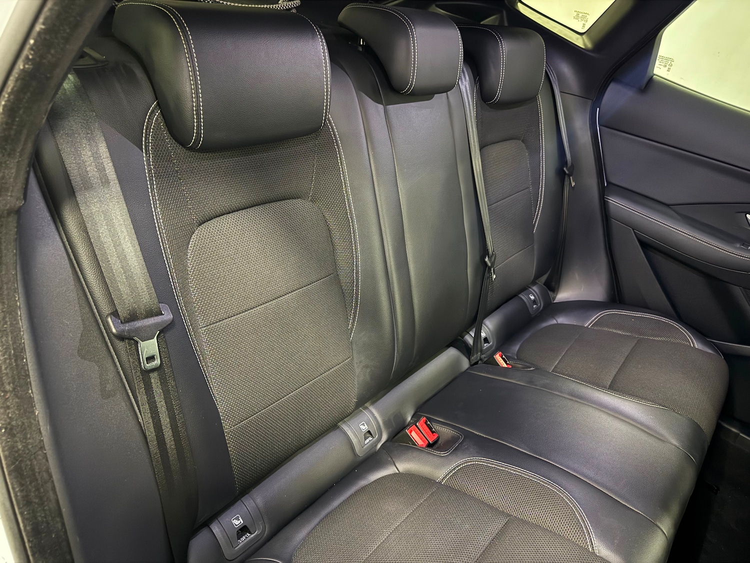 Used Jaguar E-Pace 2018 for sale - 77651670: Photo 12