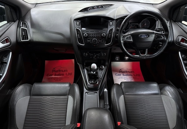 Used Ford Focus 2015 for sale - 75656381: Photo 10