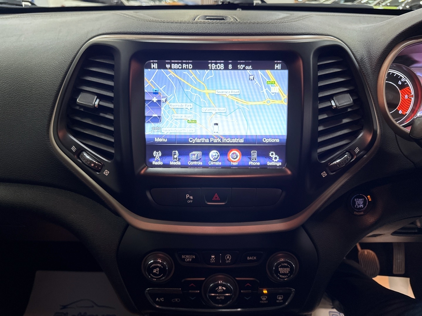 Used Jeep Cherokee 2014 for sale - 76606116: Photo 16